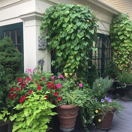 Mary Prentiss Inn Cambridge Eksteriør bilde